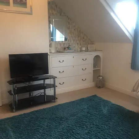 Pensión Seacrest Only