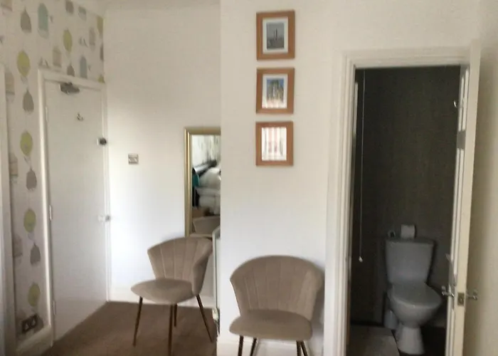 Seacrest Guest house 4*